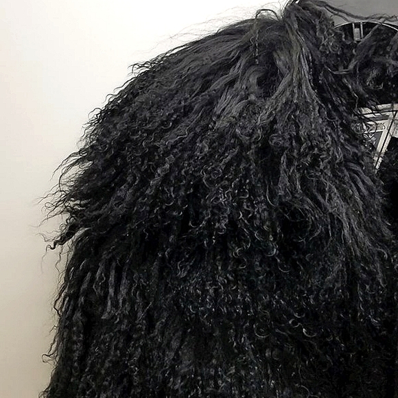 NWT Mongolian Fur Black Coat w/ Large Collar sz L - Picture 14 of 14